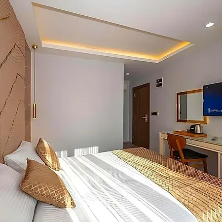 酒店 Luxury Airport By Zazzoni-istanbul Airport 3*